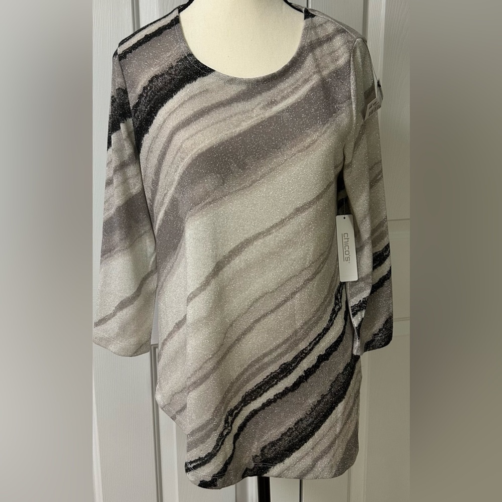 Chicos top size 0